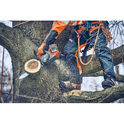 GRANDININIS PJŪKLAS akumuliatorinis Husqvarna T542i XP® 1 GRANDININIS PJŪKLAS akumuliatorinis Husqvarna T542i XP® 1