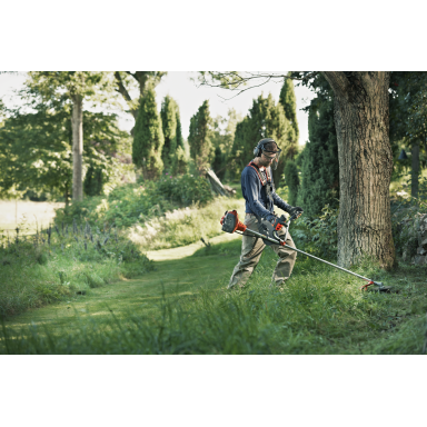 KRŪMAPJOVĖ-ŽOLIAPJOVĖ Husqvarna 122R
