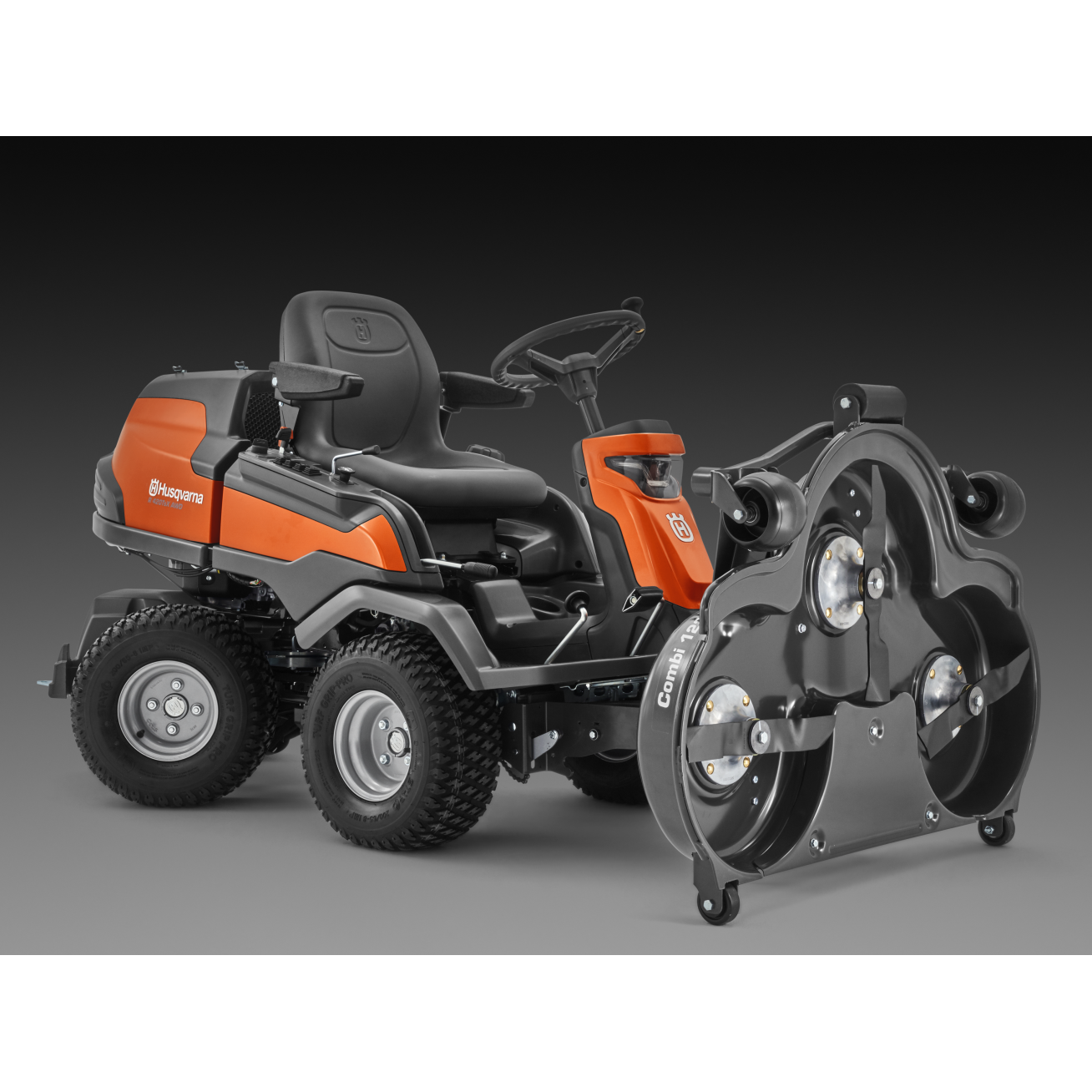 RIDER TRAKTORIUS SU PJOVIMO AGREGATU Husqvarna R418TsX AWD 5 RIDER TRAKTORIUS SU PJOVIMO AGREGATU Husqvarna R418TsX AWD 5