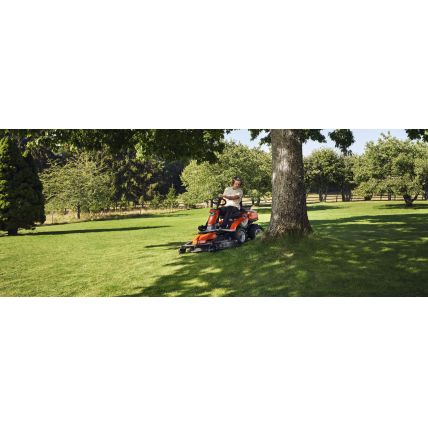 RIDER TRAKTORIUS SU PJOVIMO AGREGATU Husqvarna R316TX 4