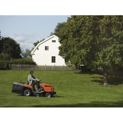 SODO TRAKTORIUKAS Husqvarna TC220T 4
