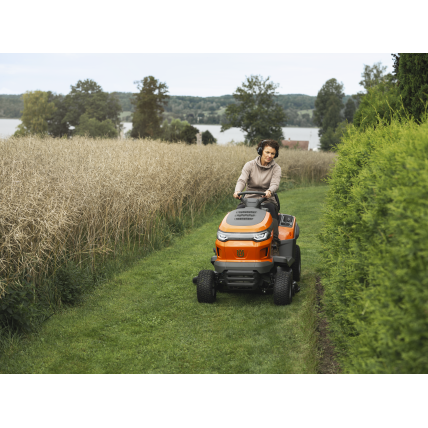 SODO TRAKTORIUKAS Husqvarna TS215T 2 SODO TRAKTORIUKAS Husqvarna TS215T 2
