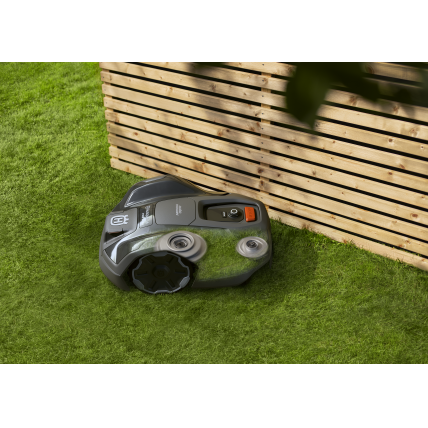 VEJOS ROBOTAS Husqvarna Automower 305E NERA 1 VEJOS ROBOTAS Husqvarna Automower 305E NERA 1