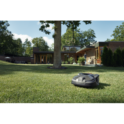 VEJOS ROBOTAS Husqvarna Automower 415X 2