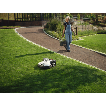 VEJOS ROBOTAS Husqvarna Automower 450V NERA 1 VEJOS ROBOTAS Husqvarna Automower 450V NERA 1